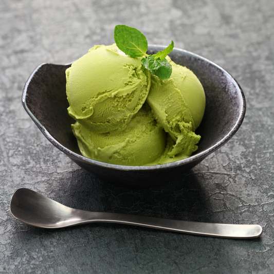 GLACE CRÉMEUSE AU MATCHA SANS SORBETIÈRE