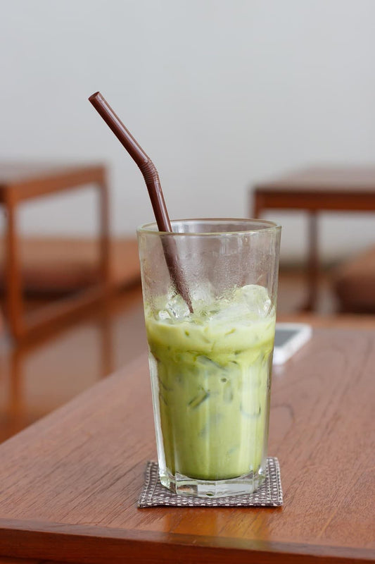 MATCHA FROID – L’INFUSION FRAÎCHE POUR L’ÉTÉ