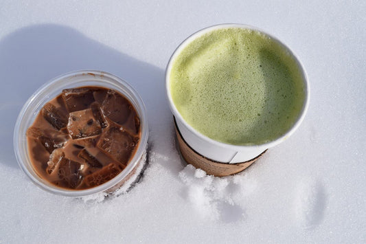 LE DIRTY MATCHA LATTE – UNE VERSION GOURMANDE ET ÉLÉGANTE